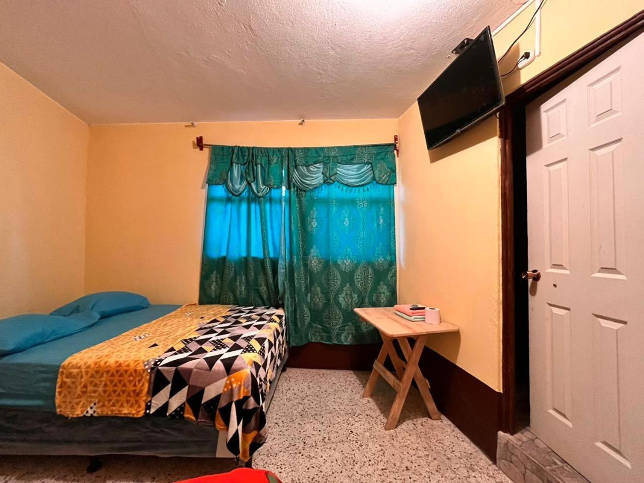 Hotel Canaan La Aurora Guatemala City ภายนอก รูปภาพ